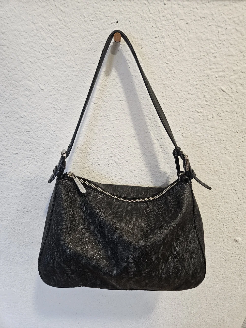 Michael Kors Jet Set Signature Pochette Bag - Black/Charcoal Monogram